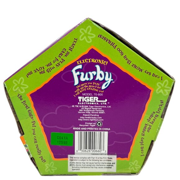 1998 Furby Tiger Electronics 70-800 Bear Tan White & Brown Green Eyes SEALED - Picture 8 of 8